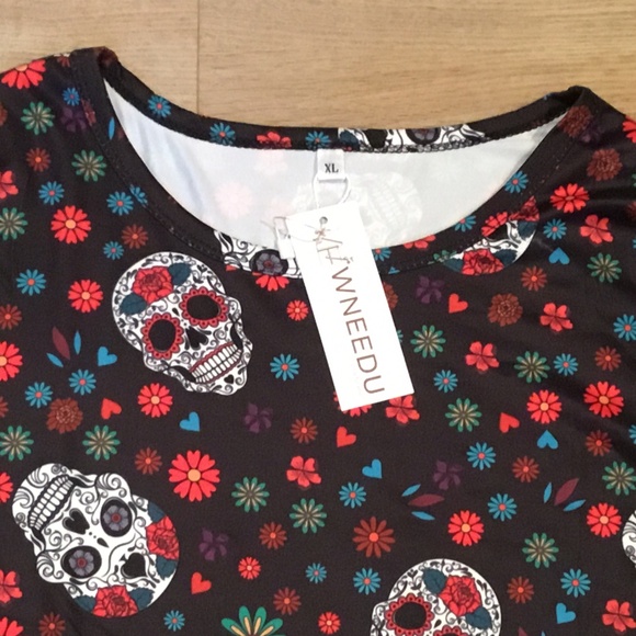 Women’s Skull Head And Flower Casual Midi Dress With Pockets - Picture 5 of 6